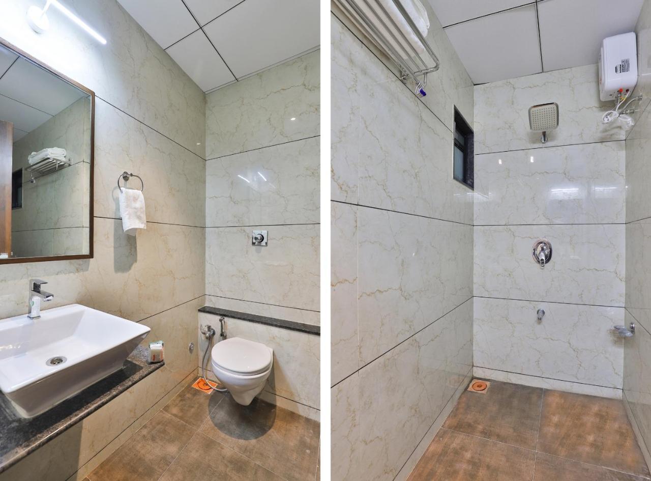 אחמדאבאד Oyo 16604 Hotel Sparsh Inn מראה חיצוני תמונה
